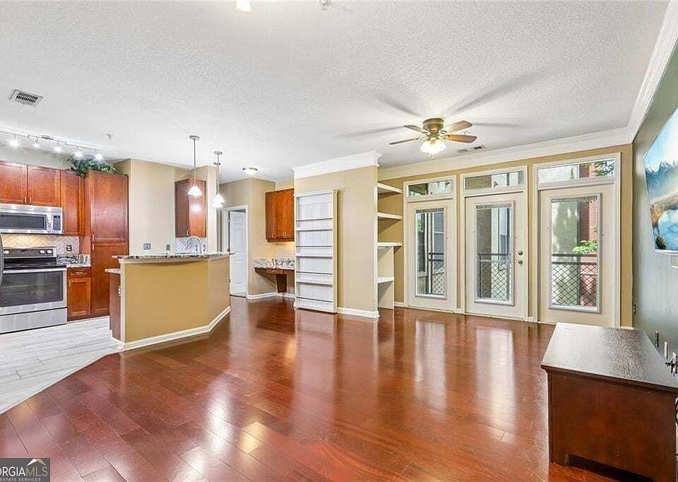 1st image of 400 17th St NW Unit 1233