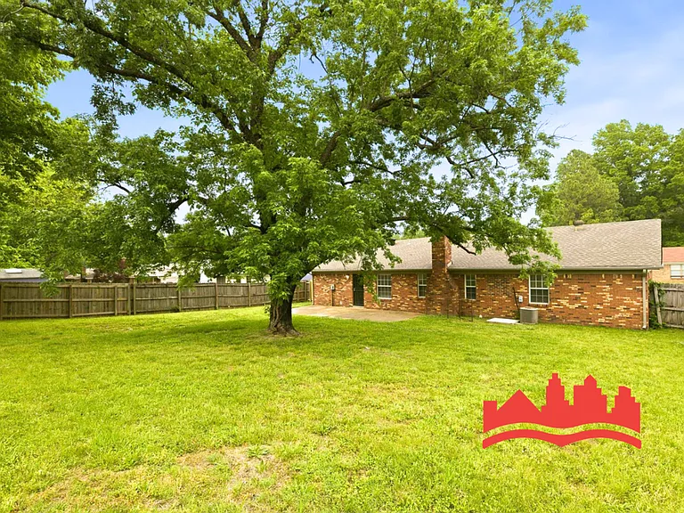3989 Battlefield Dr — Photo 33