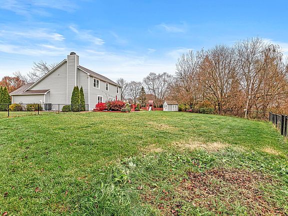 5th image of 516 Palmyra Dr