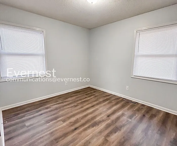 275 Efird St — Photo 14