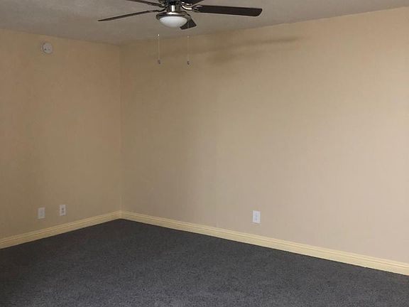 3rd image of 8933 Gaylord Dr APT 172