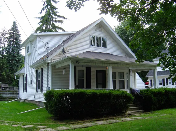 1974 Elm St, Holt, MI 48842