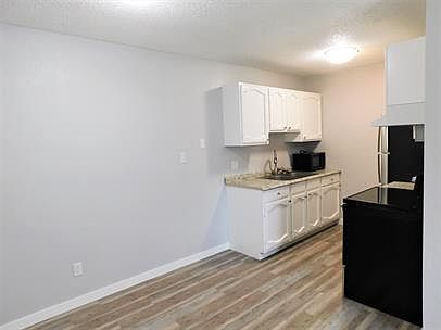 1st image of 1250 Bookcliff Ave #2
