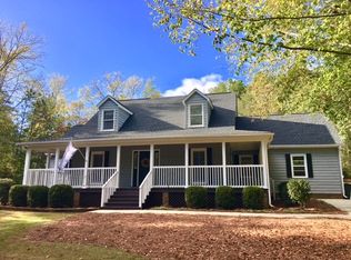 210 Flatwood Rd, Hodges, SC 29653