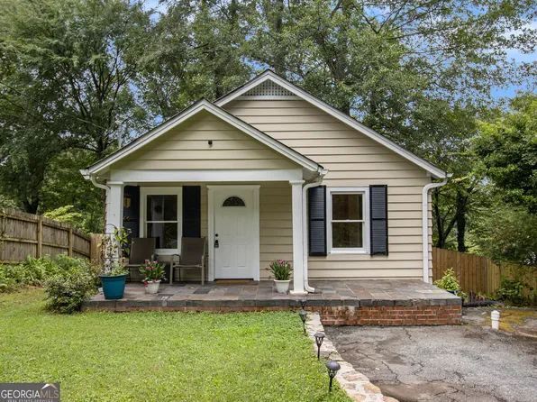 1024 Pecan St, Clarkston, GA 30021