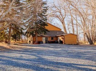 745 Southfork Rd, Cody, WY 82414