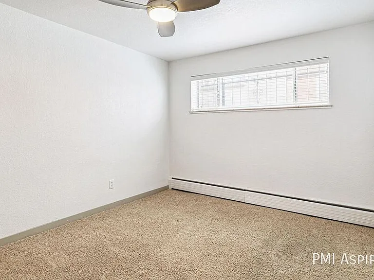 59 N Ogden St #10 — Photo 9