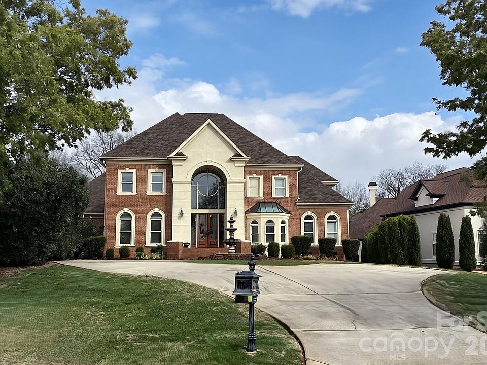 1st image of 18326 Bowsprit Pointe Rd