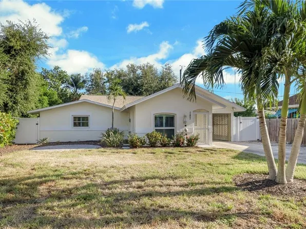 187 2nd ST, BONITA SPRINGS, FL 34134