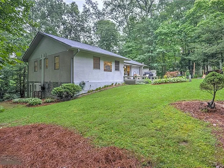12 Evergreen Hill Dr — Photo 43