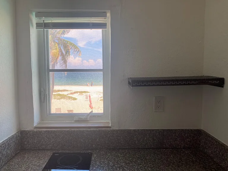 720 Briny Ave #10 — Photo 3