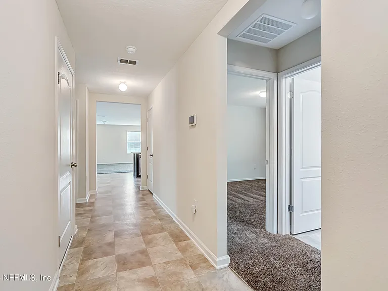70 Cody St — Photo 33