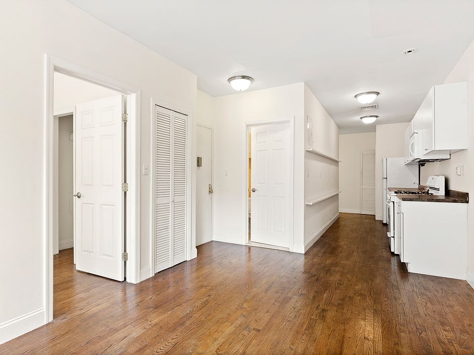 1st image of 1435 2nd Ave APT 3