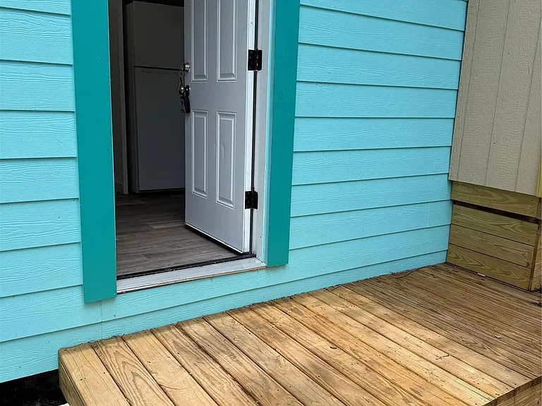 324 E Wilkins St — Photo 14