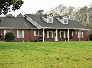 556 Pine Grove Rd, Tallapoosa, GA 30176