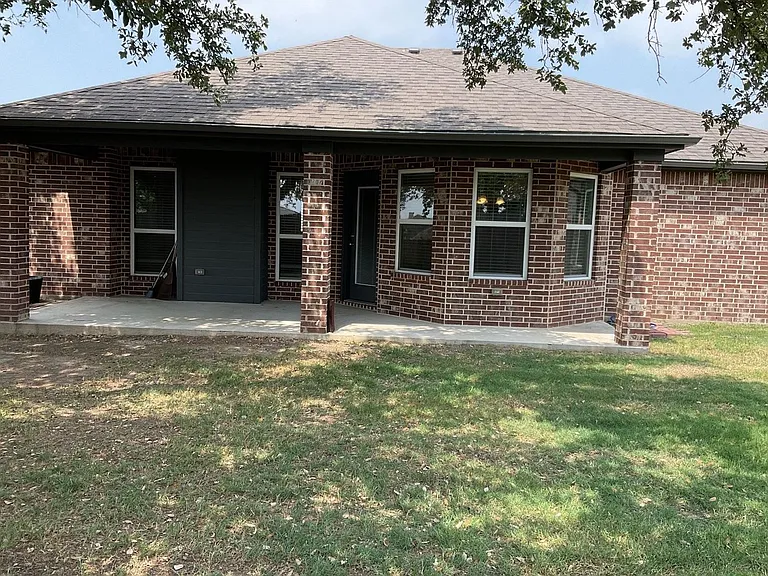 5104 Charles Loop — Photo 27
