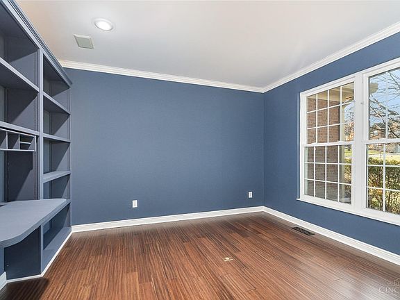 5th image of 5016 Riverwalk Dr