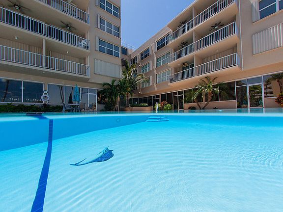 5th image of 88500 Overseas Hwy APT 207