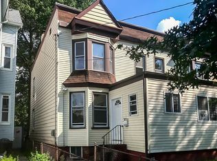 71 N 11th St, Newark, NJ 07107