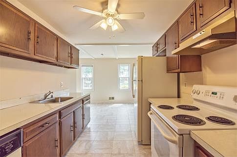 4th image of 4509 Morningwood Dr