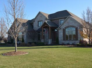 W3493 Equestrian Trl, Freedom, WI 54913