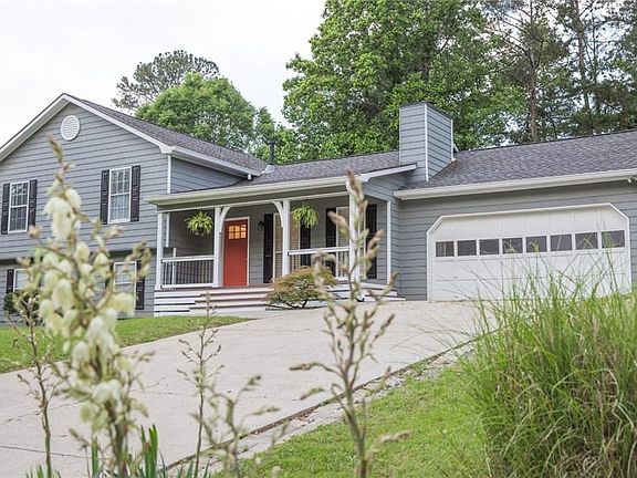 2nd image of 5270 Oaks Landing Ct