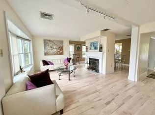 14 Angela Ln, Watertown, MA 02472