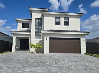 14421 SW 19th St, Miami, FL 33175