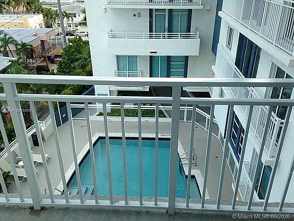 5th image of 7600 Collins Ave APT 701