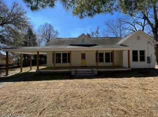 192 E Church St, Ellerbe, NC 28338