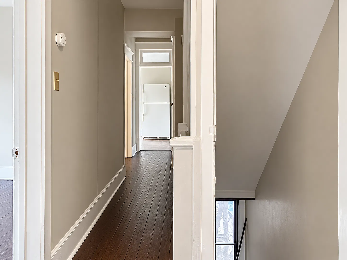 2 bed, 700 sqft, $875 — Photo 3