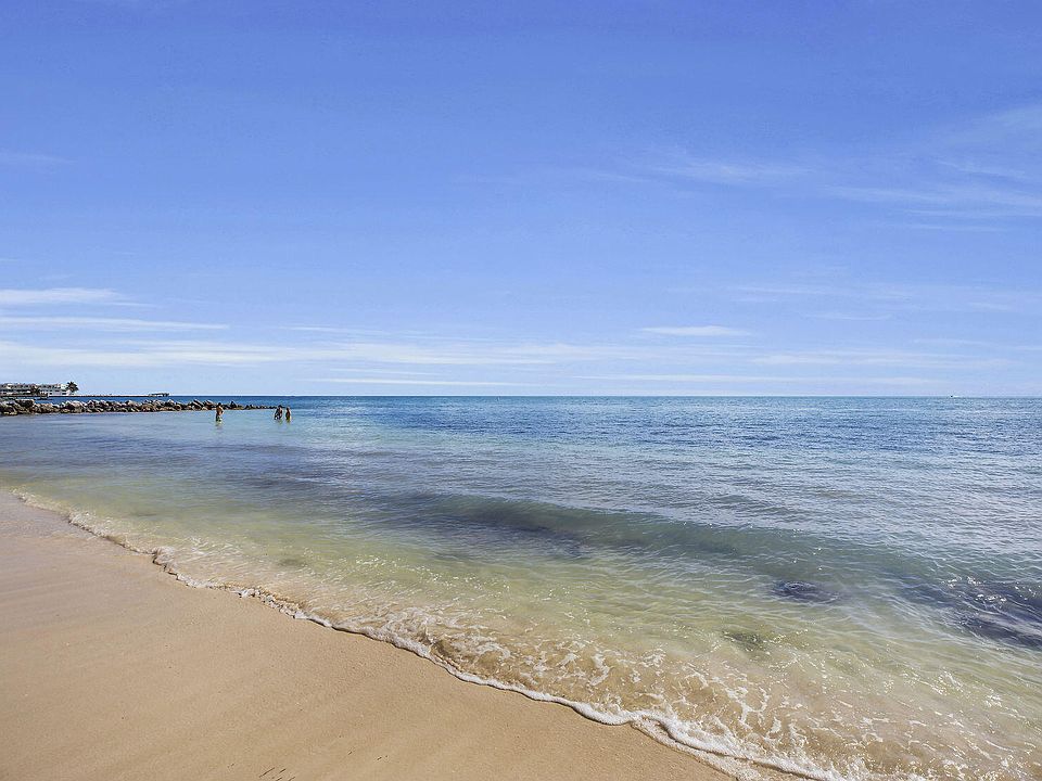 1101 W Ocean Dr Key Colony Beach, FL, 33051 Apartments for Rent Zillow