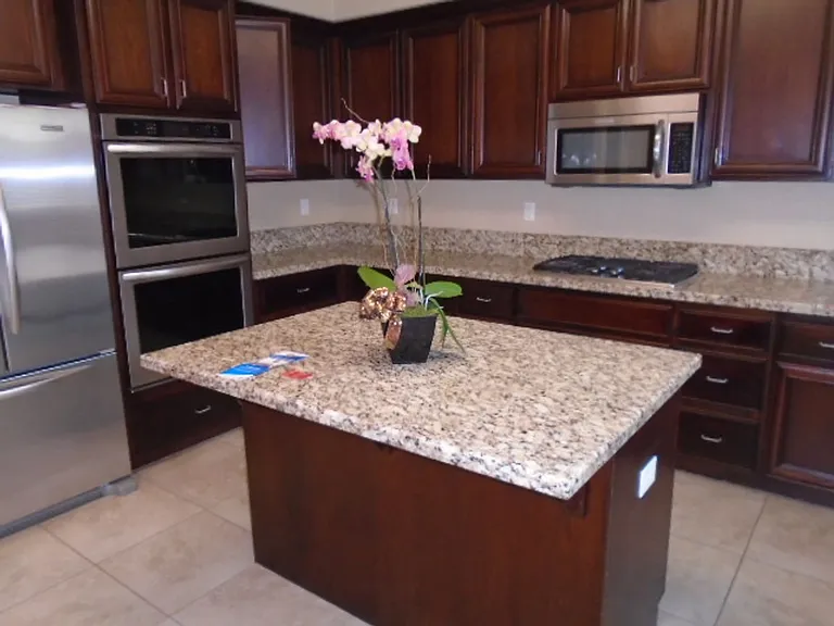 1758 Ravenna Way — Photo 7