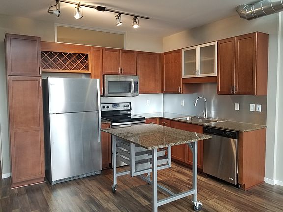 2nd image of 275 Union Blvd APT 1201