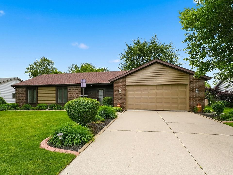 1st image of 3821 Scarborough Dr