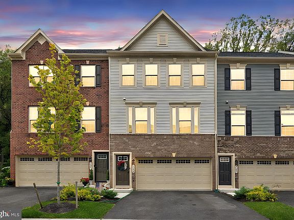 3rd image of 9006 Belinda Blvd