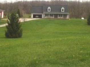 5647 Textile Rd, Saline, MI 48176