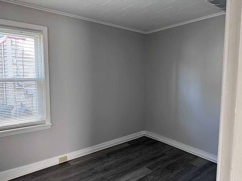 1st image of 73 Albany Ave #1