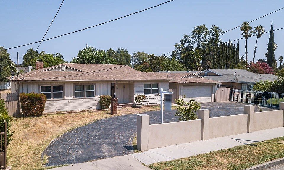 1st image of 8618 Orion Ave