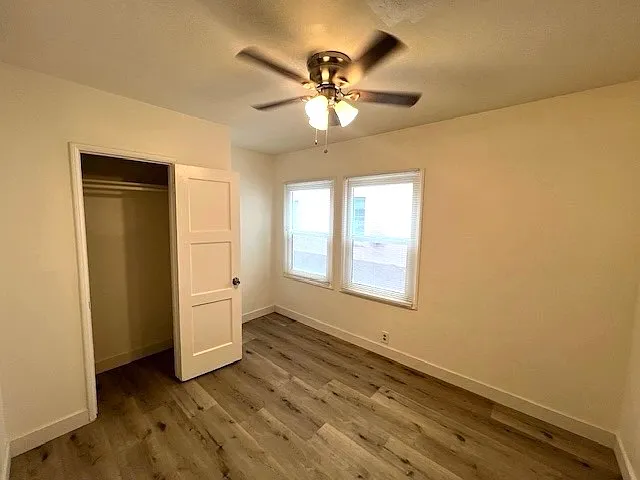 527 E 3rd St #3 — Photo 6