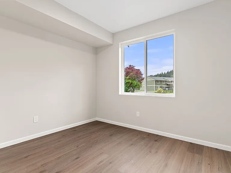 15902 52nd St E #A — Photo 20
