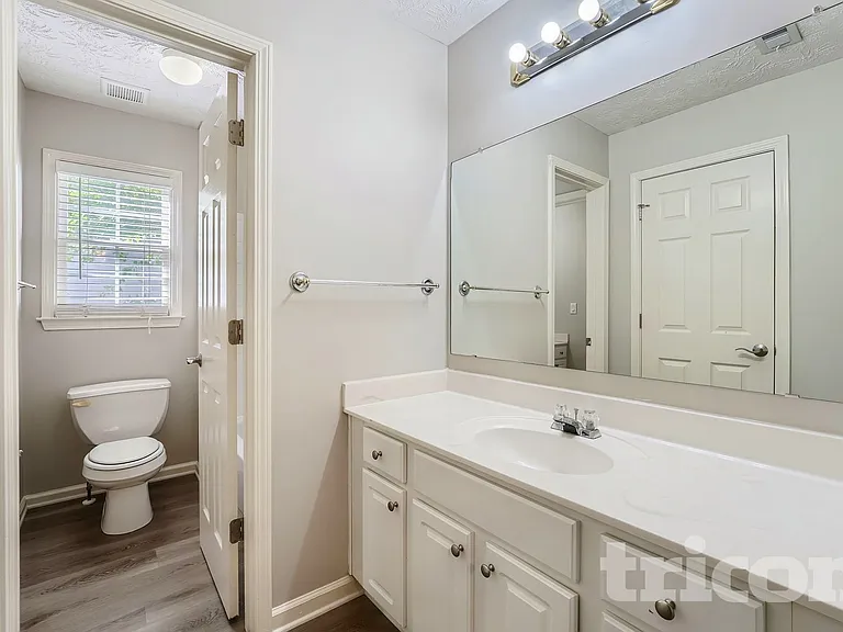 3433 Palm Cir NW — Photo 14