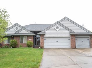 7411 Stonegate Ct, Indianapolis, IN