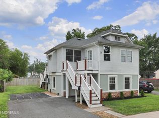 28 Evergreen Pl, Keansburg, NJ 07734