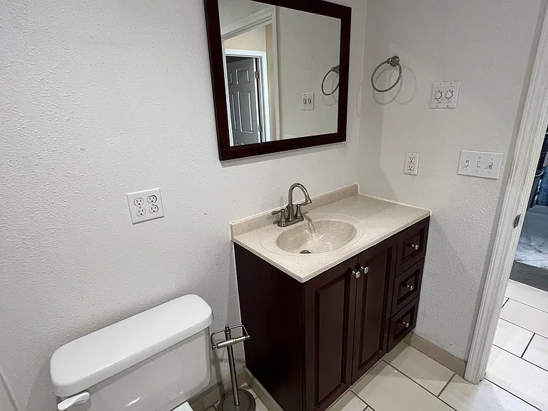 4901 State Route 27 — Photo 10