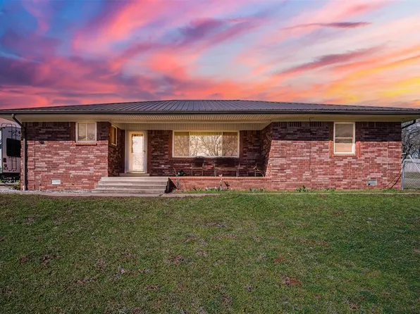 10957 Stoup Dr, Blanchard, OK 73010