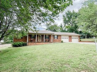 1524 Heather Pl, Madisonville, KY 42431