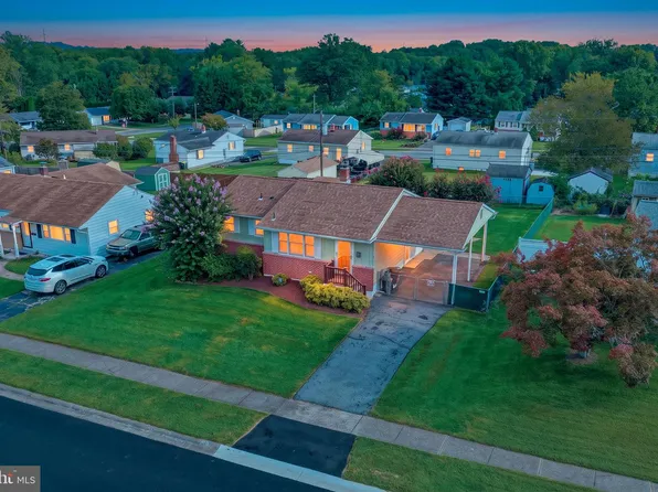 607 Tamara Cir, Newark, DE 19711