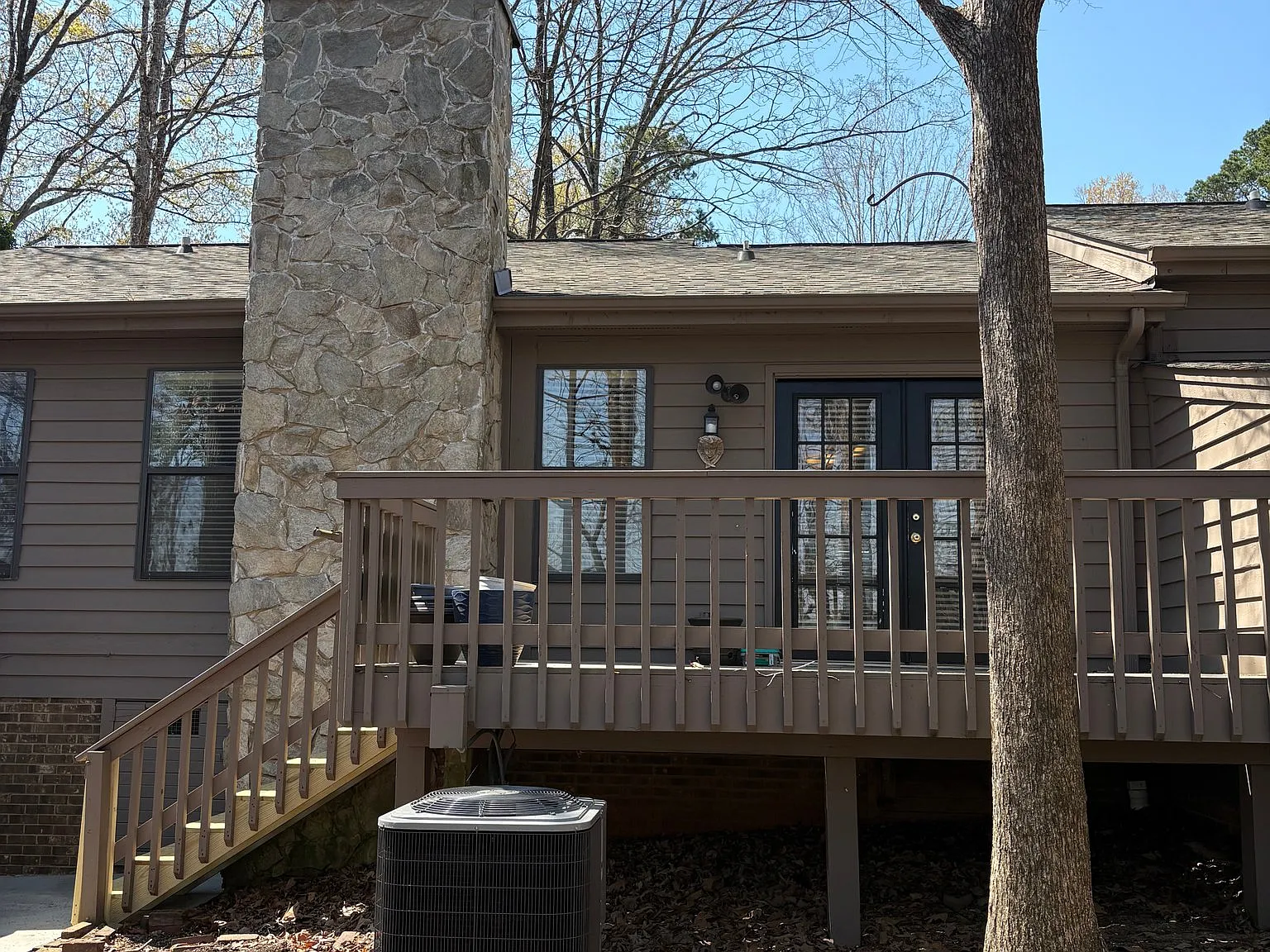 Dogwood Hills Condo — Photo 3