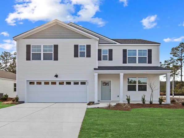 1073 Lakes Blvd, Brunswick, GA 31525